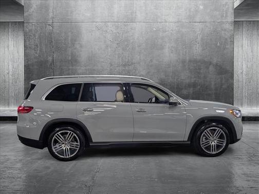 2024 Mercedes-Benz GLS 450 4MATIC