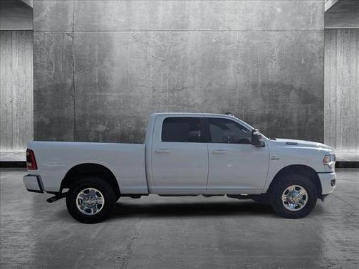 2023 RAM 2500 Big Horn Crew Cab 4x4 6'4' Box