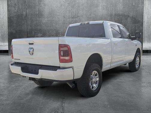2023 RAM 2500 Big Horn Crew Cab 4x4 6'4' Box