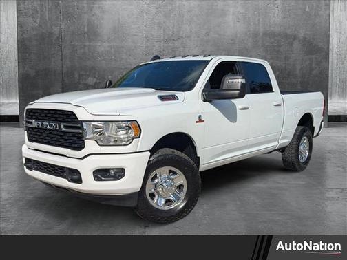 2023 RAM 2500 Big Horn Crew Cab 4x4 6'4' Box