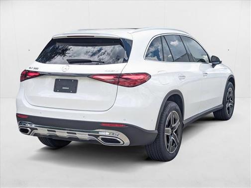 2026 Mercedes-Benz GLC 300 4MATIC