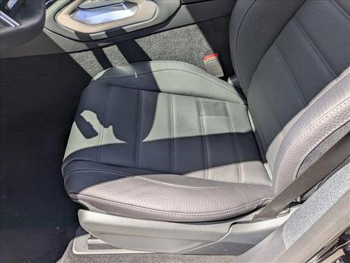 2026 Mercedes-Benz GLS 580 4MATIC