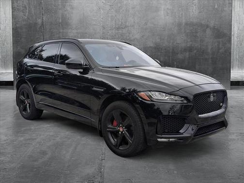 2019 Jaguar F-PACE S
