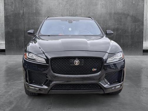 2019 Jaguar F-PACE S