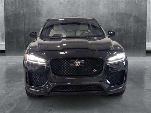 2019 Jaguar F-PACE S
