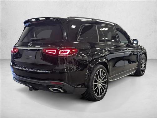 2023 Mercedes-Benz GLS 450 4MATIC