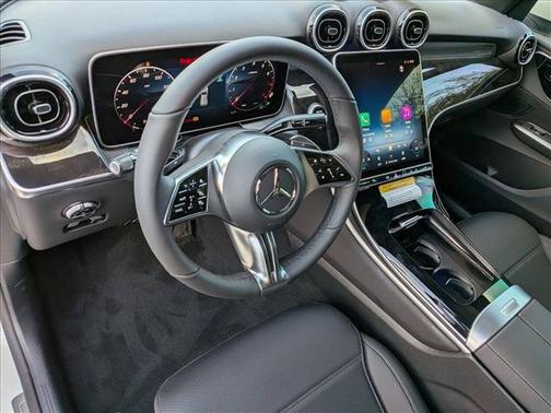 Polar White 2026 Mercedes-Benz GLC 300 Base