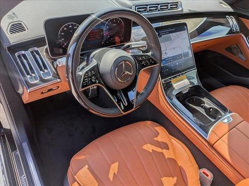 Obsidian Black Metallic 2026 Mercedes-Benz S-Class 4MATIC