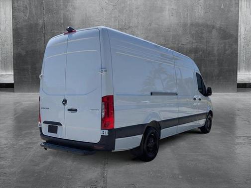 2024 Mercedes-Benz Sprinter 2500 High Roof