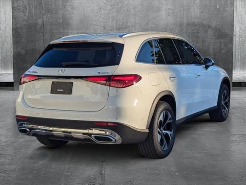 2025 Mercedes-Benz GLC 350e Base