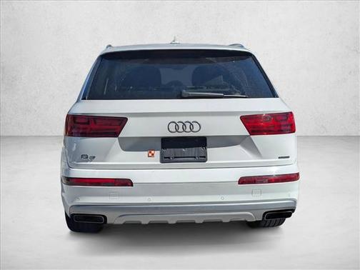 2019 Audi Q7 45 Premium