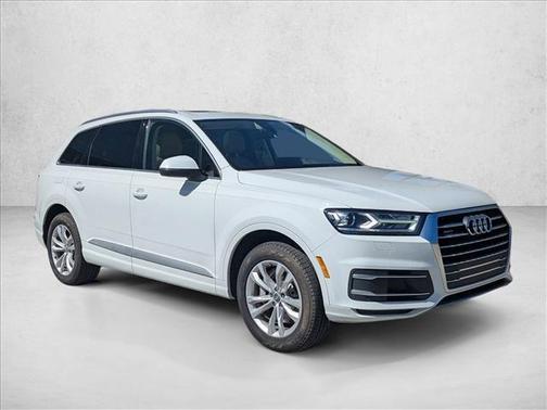 2019 Audi Q7 45 Premium