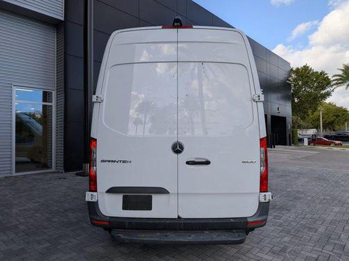 Arctic White 2023 Mercedes-Benz Sprinter 1500 Standard Roof 4-Cyl Gas