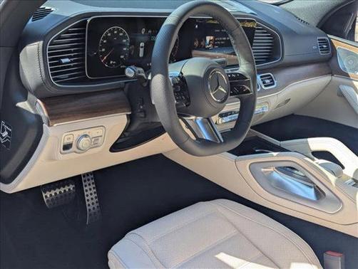 2026 Mercedes-Benz GLS 580 4MATIC