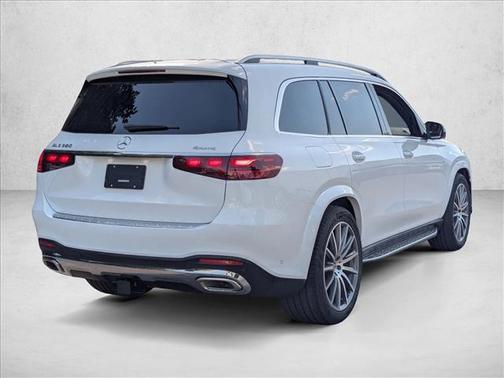 2026 Mercedes-Benz GLS 580 4MATIC