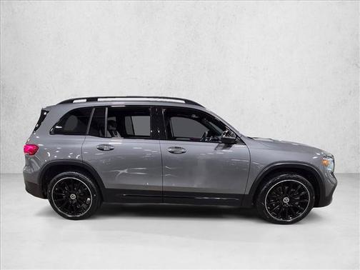 Mountain Grey Metallic 2022 Mercedes-Benz GLB 250 Base