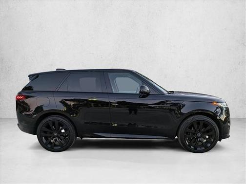 2024 Land Rover Range Rover Sport SE