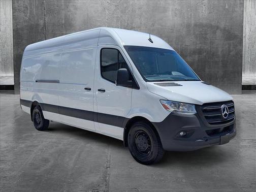 2024 Mercedes-Benz Sprinter 2500 High Roof