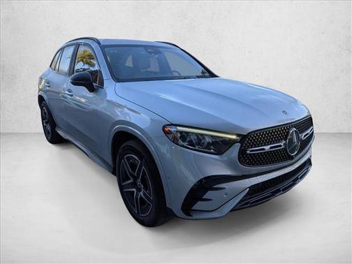 2025 Mercedes-Benz GLC 300 Base