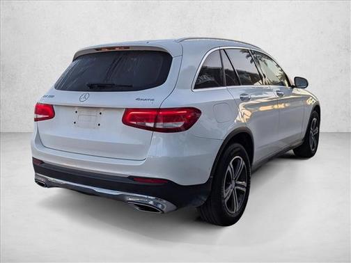 2017 Mercedes-Benz GLC 300 4MATIC