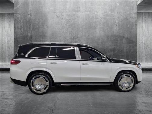 2025 Mercedes-Benz Maybach GLS 600 4MATIC