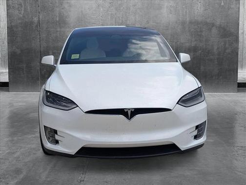 2017 Tesla Model X 90D