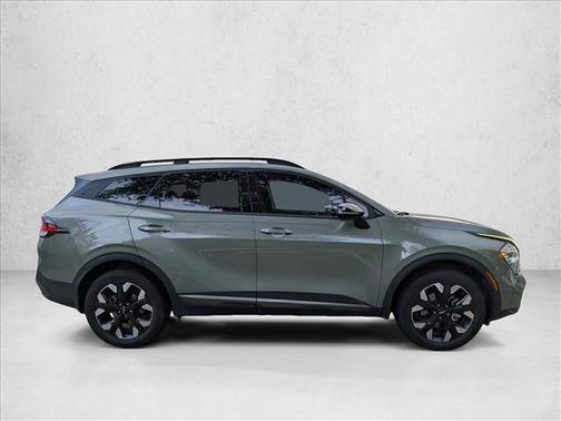 Jungle Green 2023 Kia Sportage X-Line