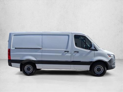 2025 Mercedes-Benz Sprinter 2500 Standard Roof