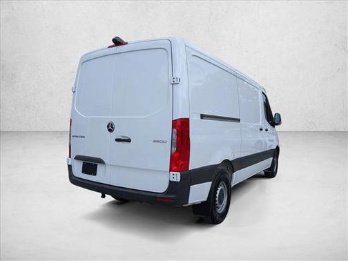 2025 Mercedes-Benz Sprinter 2500 Standard Roof