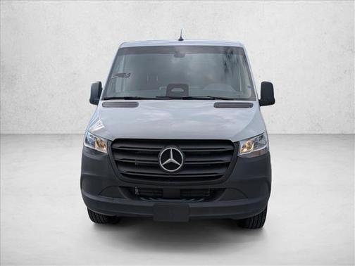 2025 Mercedes-Benz Sprinter 2500 Standard Roof