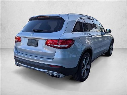 2016 Mercedes-Benz GLC 300 Base