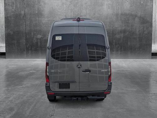 2024 Mercedes-Benz Sprinter 2500 Standard Roof