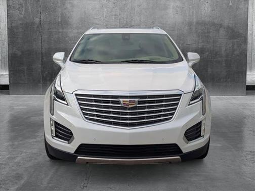 2017 Cadillac XT5 Platinum