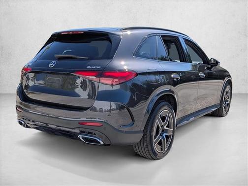 Graphite Grey Metallic 2025 Mercedes-Benz GLC 300 4MATIC