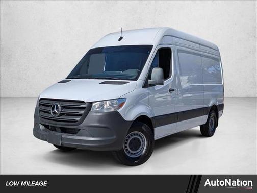 2024 Mercedes-Benz Sprinter 2500 Standard Roof