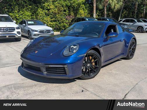 2020 Porsche 911 Carrera