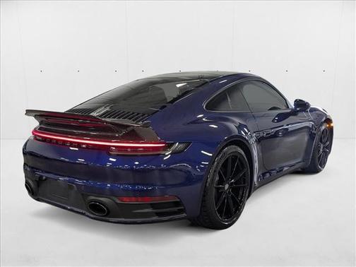 2020 Porsche 911 Carrera