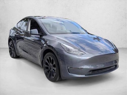 2023 Tesla Model Y Long Range Dual Motor All-Wheel Drive