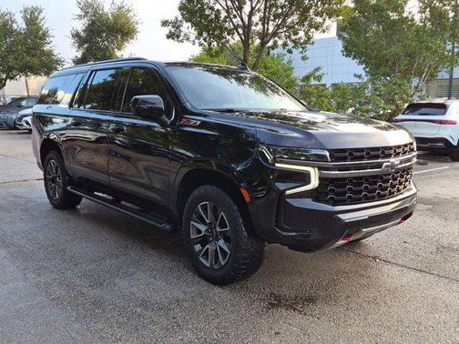 Black 2022 Chevrolet Suburban 4WD Z71