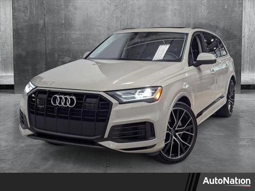 2022 Audi Q7 55 Prestige