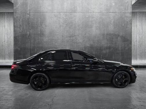 2018 Mercedes-Benz E-Class E 300