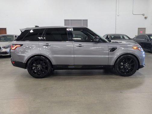 2022 Land Rover Range Rover Sport HSE Silver Edition