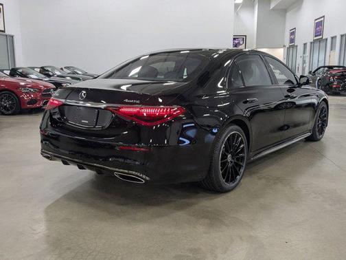 2023 Mercedes-Benz S-Class 4MATIC