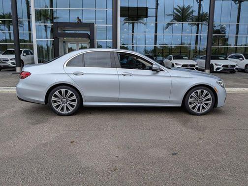 2022 Mercedes-Benz E-Class E 350