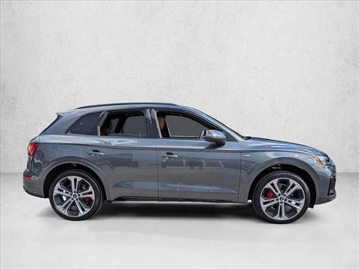 2025 Audi Q5 45 S line Premium Plus