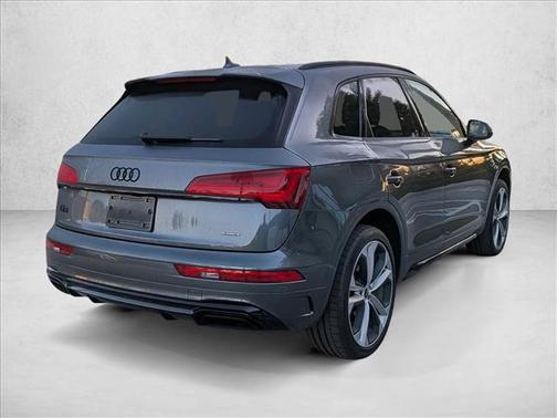 2025 Audi Q5 45 S line Premium Plus