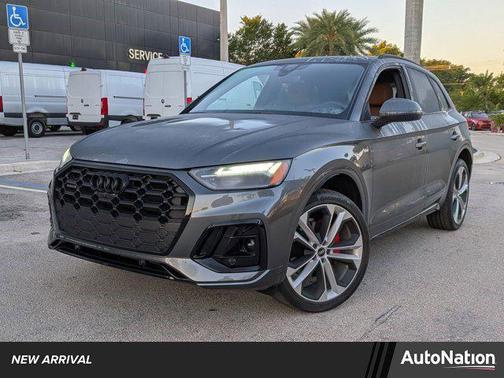 2025 Audi Q5 45 S line Premium Plus