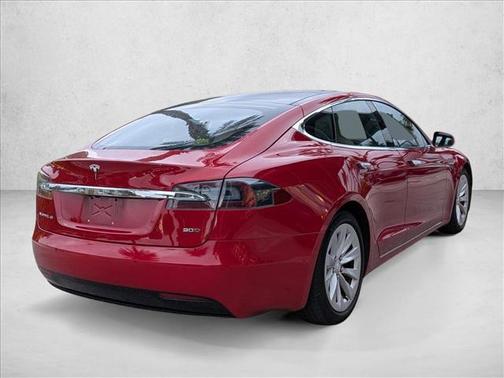 2016 Tesla Model S 90D
