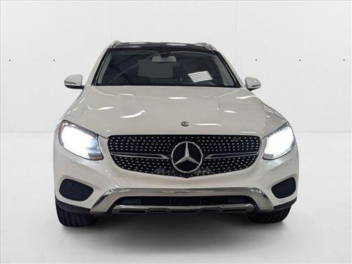 2016 Mercedes-Benz GLC 300 Base