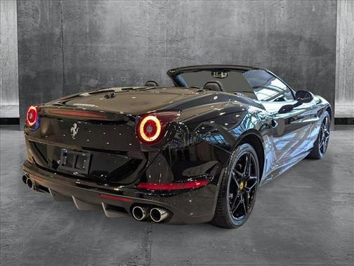 2015 Ferrari California T